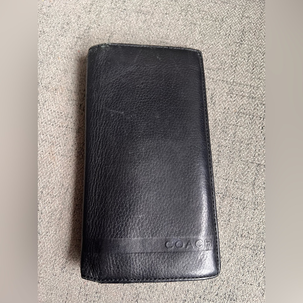Coach Vintage Long black leather bifold wallet